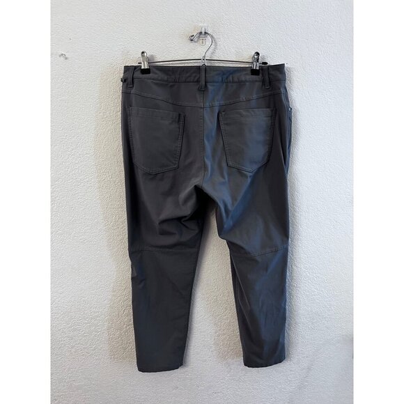 Lululemon grey on the fly Luxtreme pants mens size 33 - Picture 2 of 7